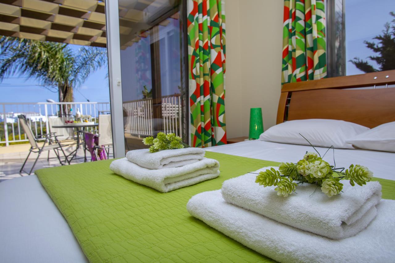 Ayia Napa Tropical Beach Villa Exterior photo
